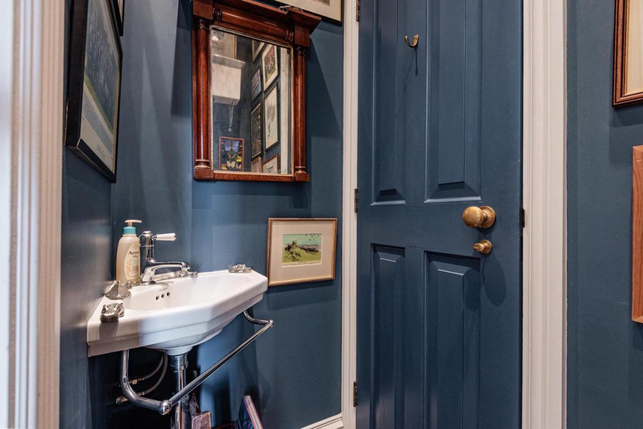 Charming Pimlico Home Close To The River Thames By Underthedoormat London Exterior photo